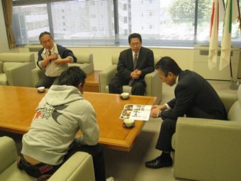 浜松市長に直接活動報告